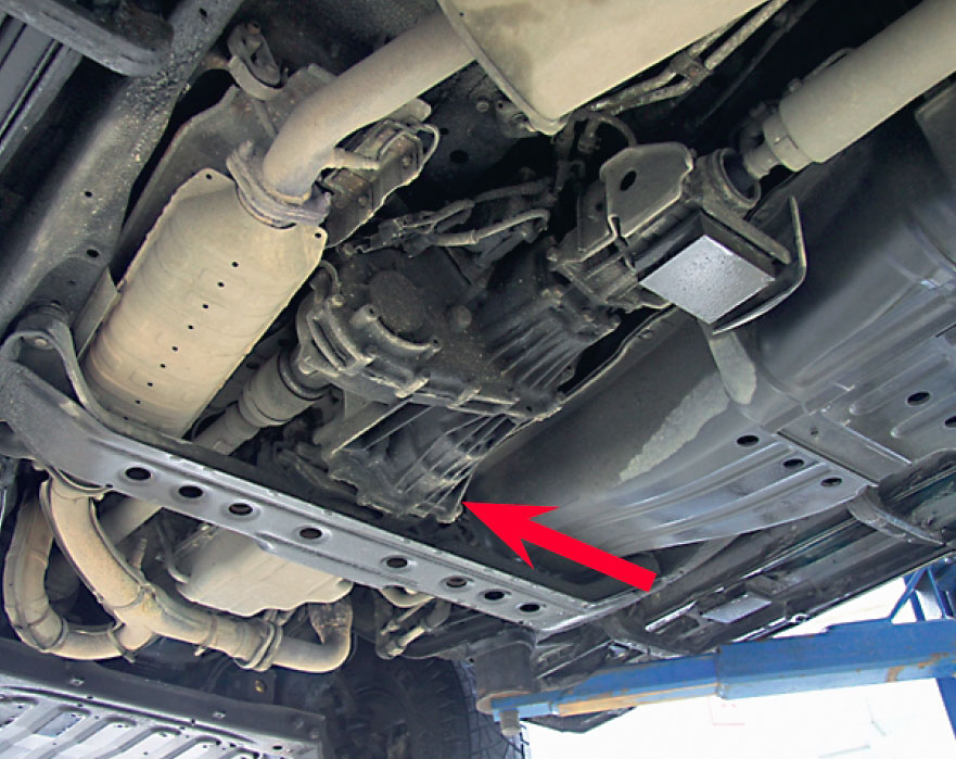 (084-089)_MitsubishiPajeroIII_Page_5_Image_0003.jpg